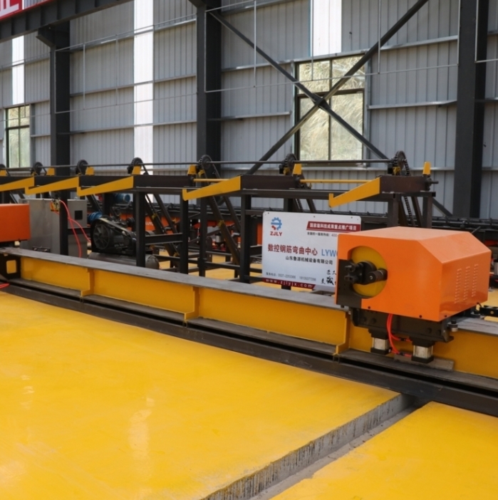 Trung tâm uốn dọc thanh thép CNC