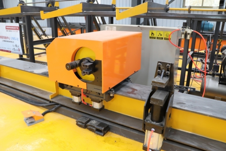 Vertical CNC Bending Center