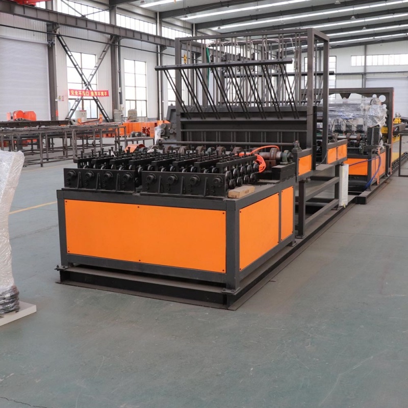 Machine de soudage de treillis métallique