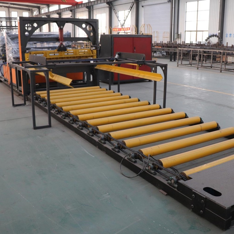 Machine de soudage de treillis métallique