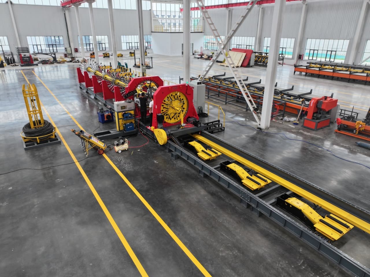 Machine de soudage par roulage de cage d'armature