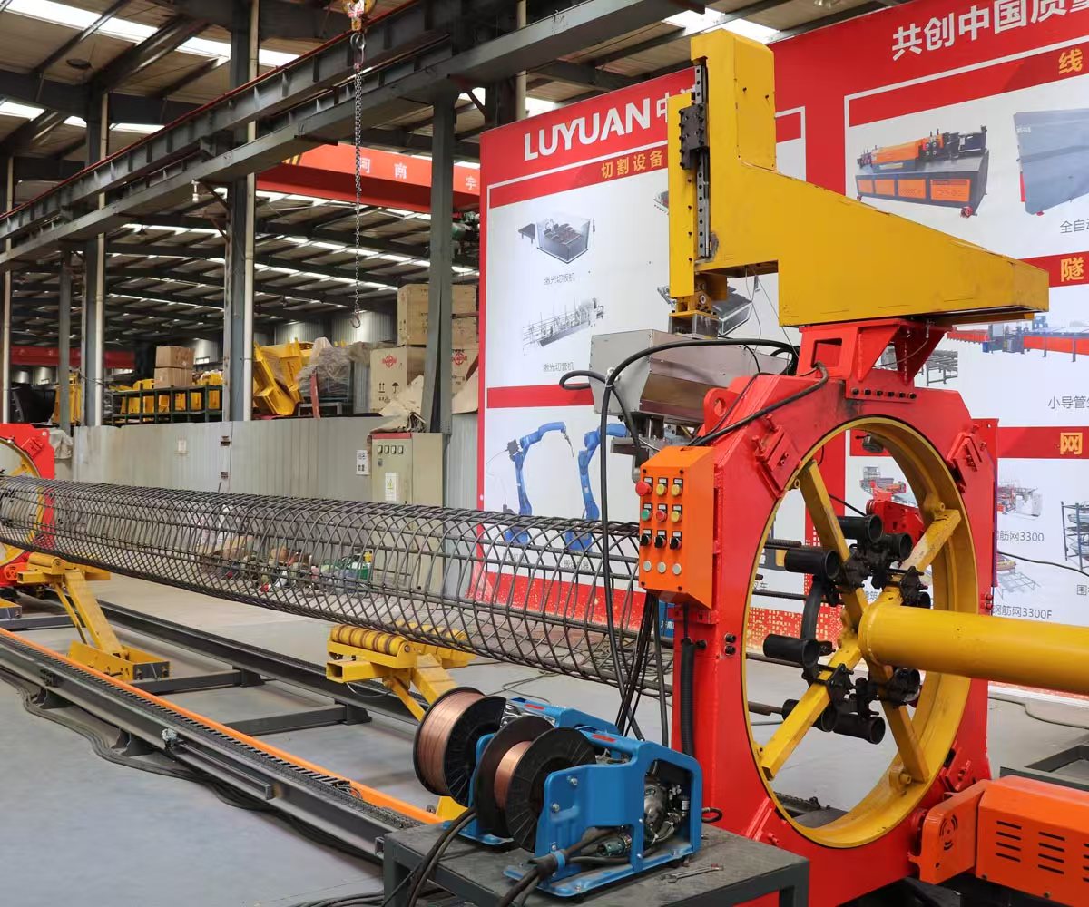 Máy hàn lồng cọc thép 1250mm với Robot hàn tự động