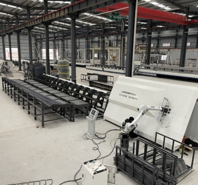 Macchina piegatrice integrata per filo d'acciaio