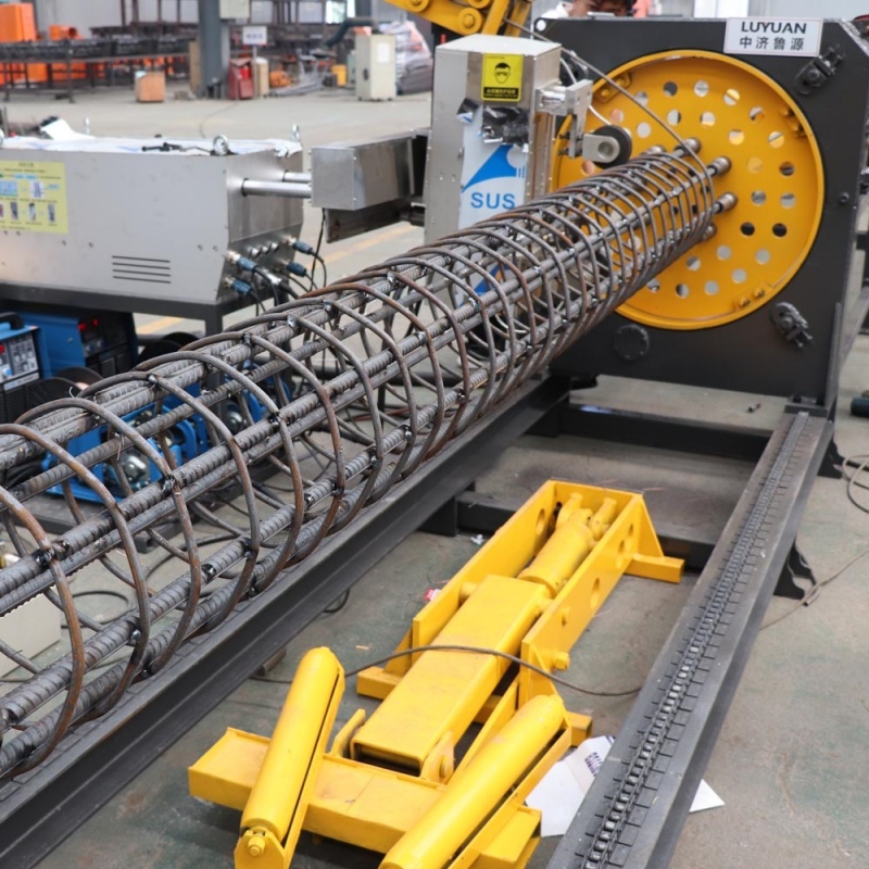 케이지 만드는 기계