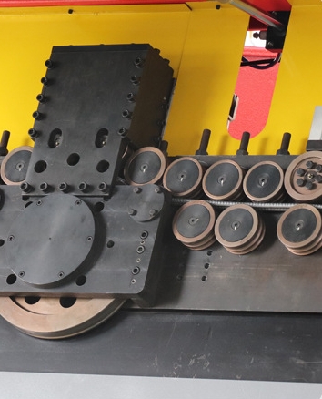 CNC 철근 굽힘기